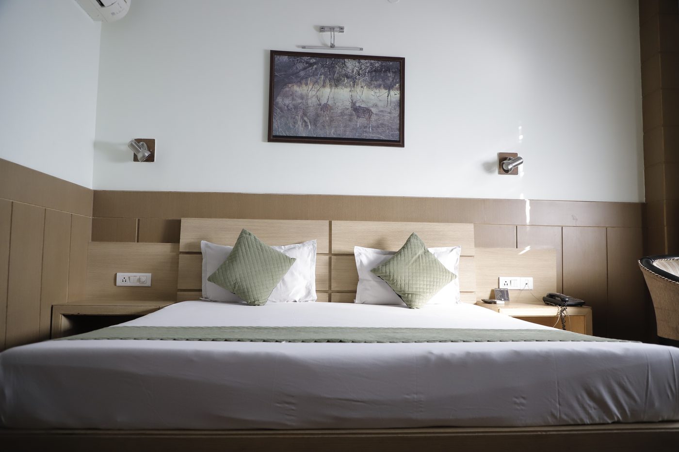 Deluxe Bedroom